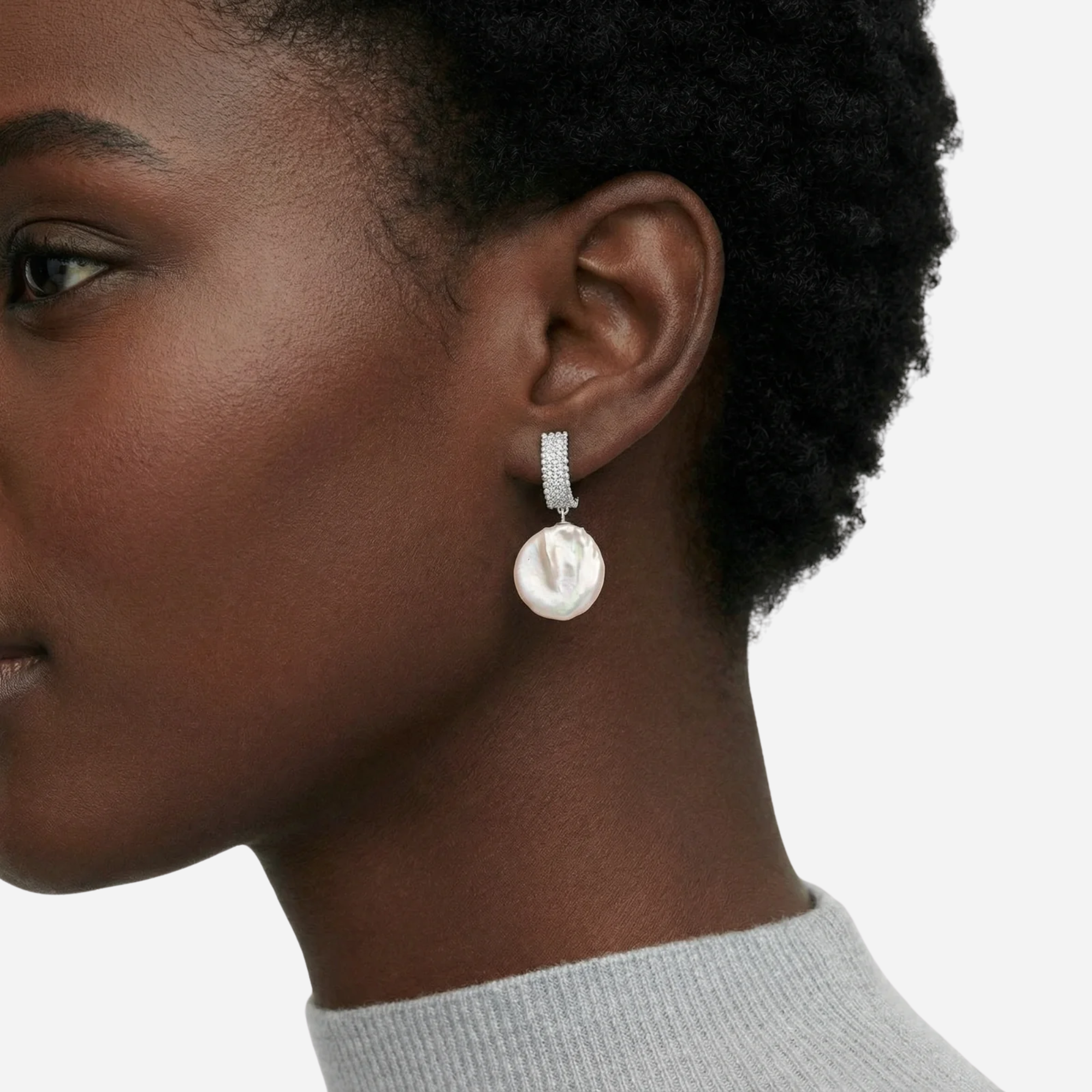 Heirloom Baroque Pearl Drop Earrings with Crystals