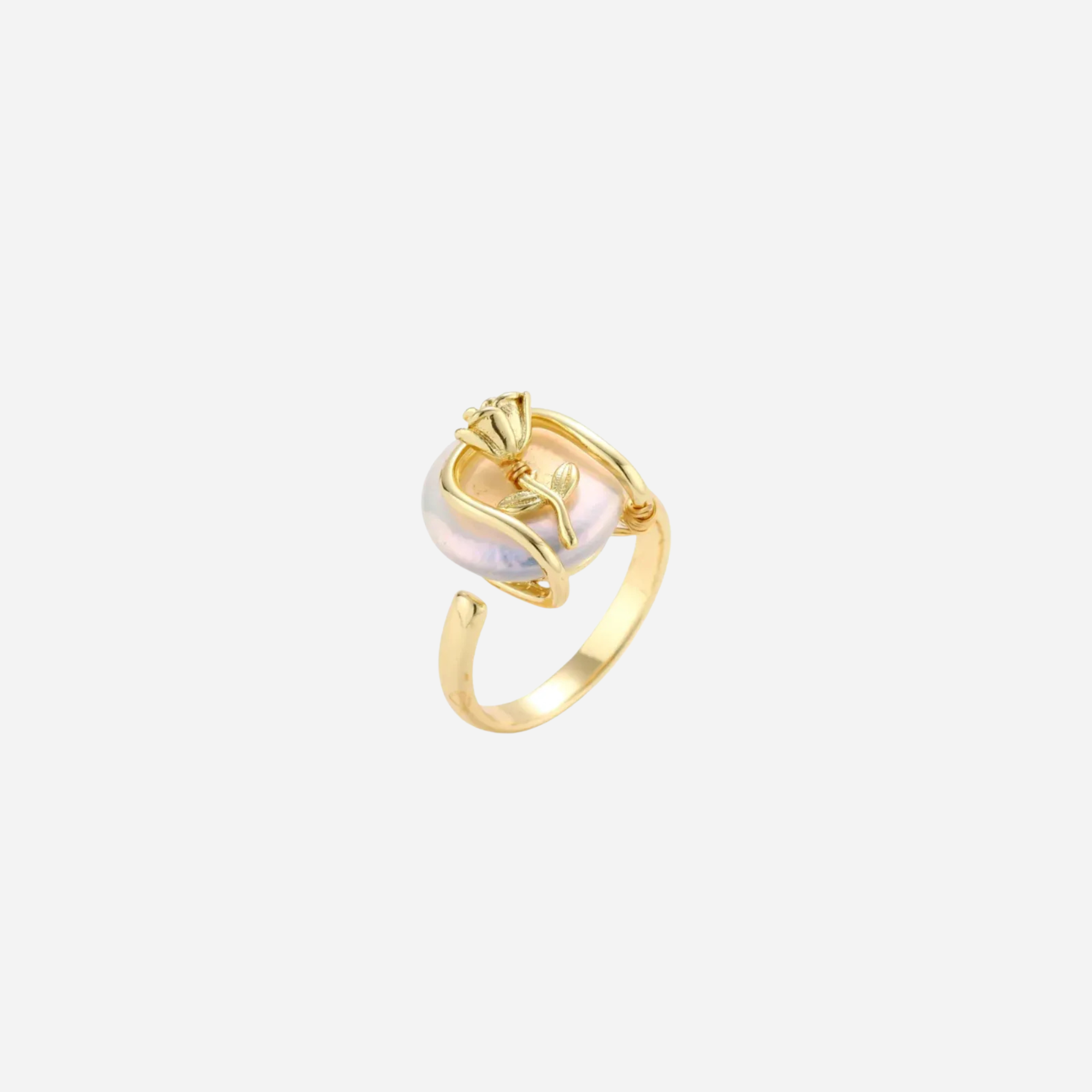 Sculptural Pearl Ring