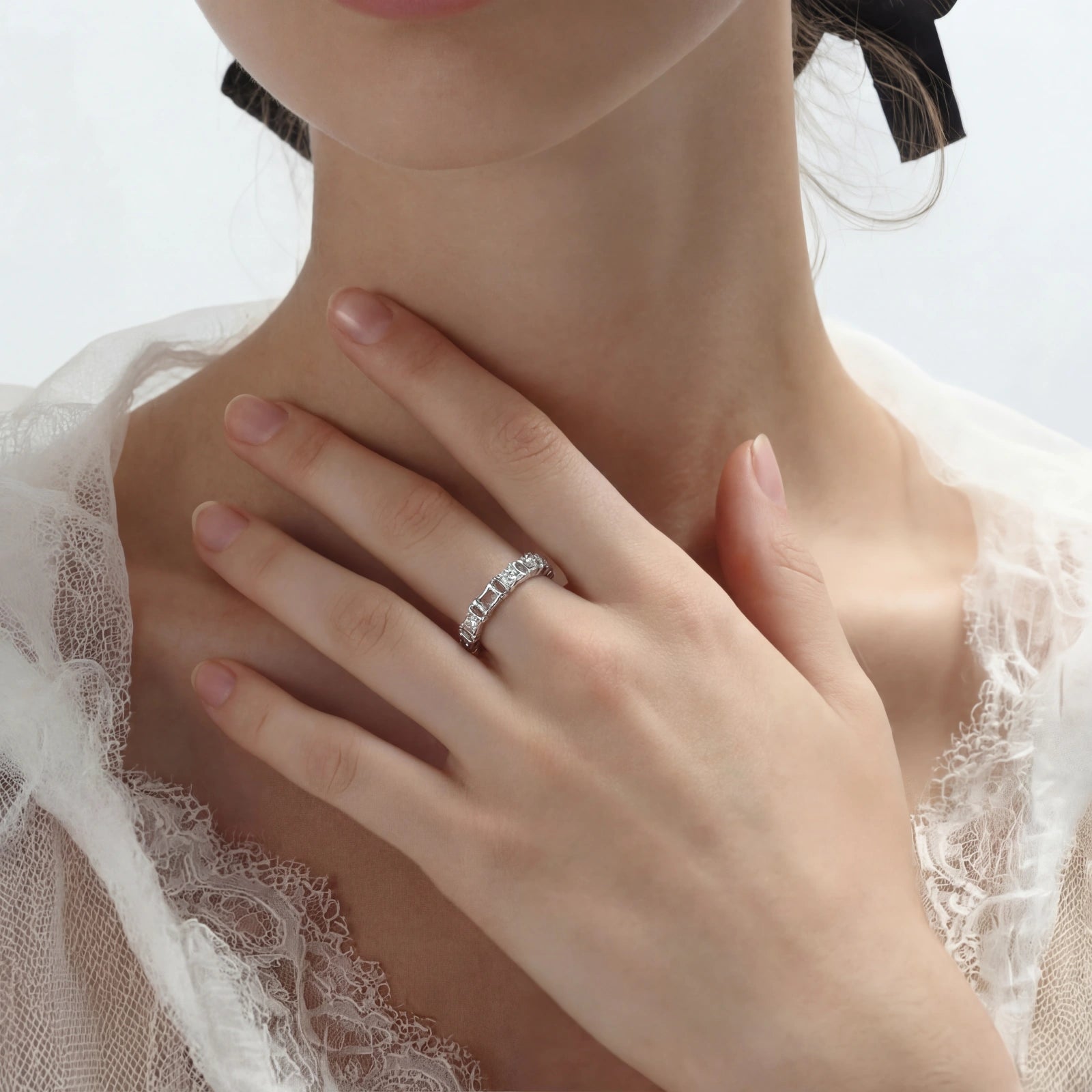 Eco-chic Minimalist Zircon Ring