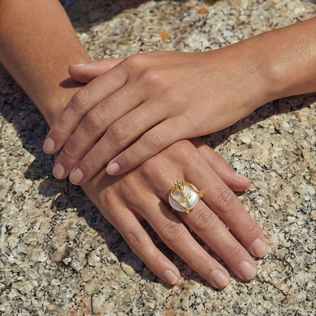 Sculptural Pearl Ring