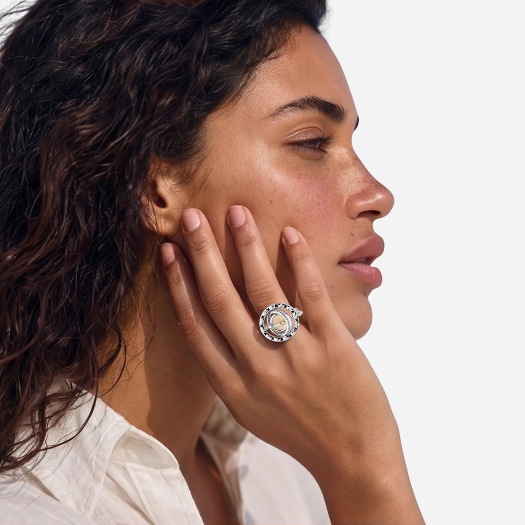 Earth Vibes Spinner Ring