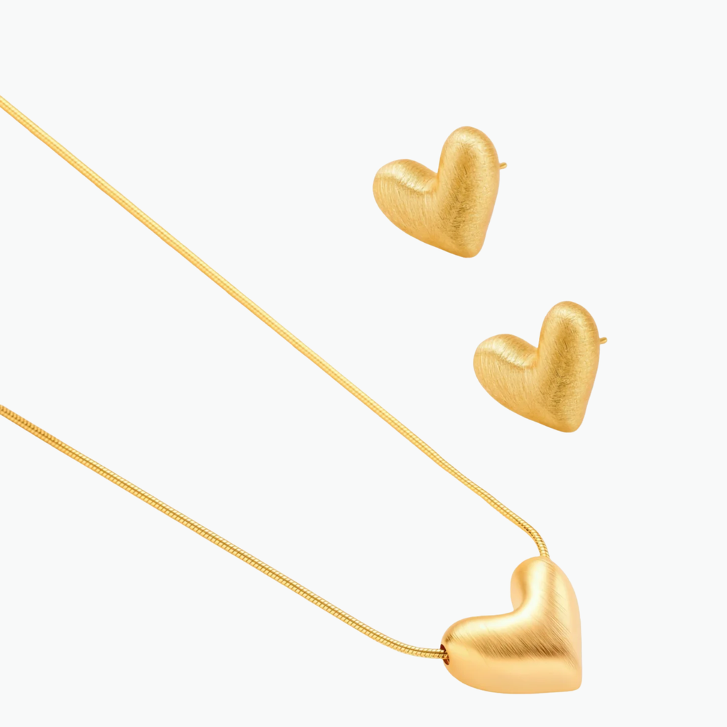 Minimalist Golden Heart Necklace in Sterling Silver and 18K Gold