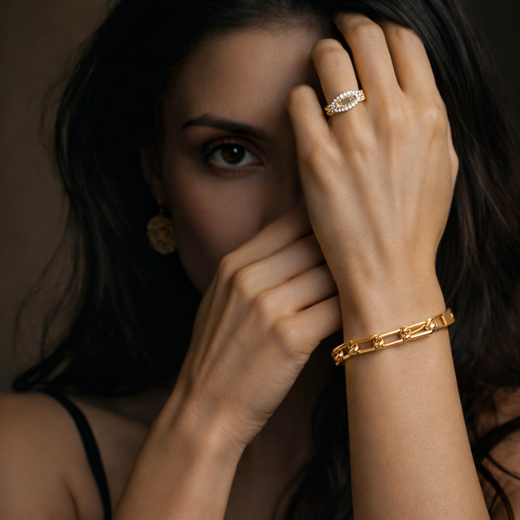 Legacy Lucky Horseshoe Chain Bracelet