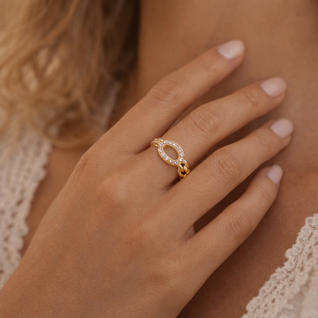Golden Chain Pavé Statement Ring